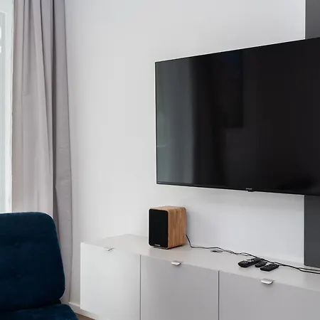 Apartman Portowa Riverfront By Bookinghost *