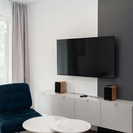 Portowa Riverfront By Bookinghost Apartman *